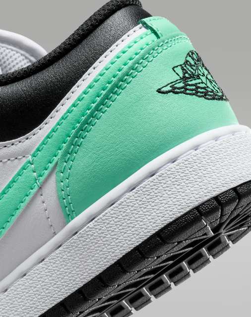 Air Jordan 1 Low
