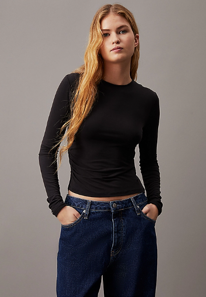 Soft jersey pleated top