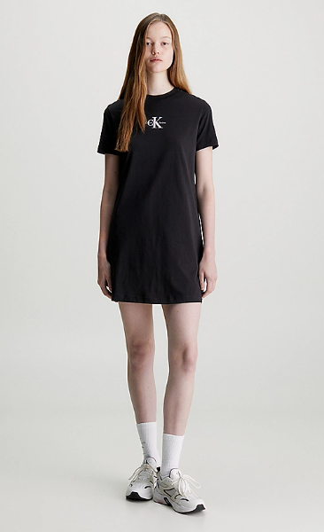 Boyfriend t-shirt dress with monogram