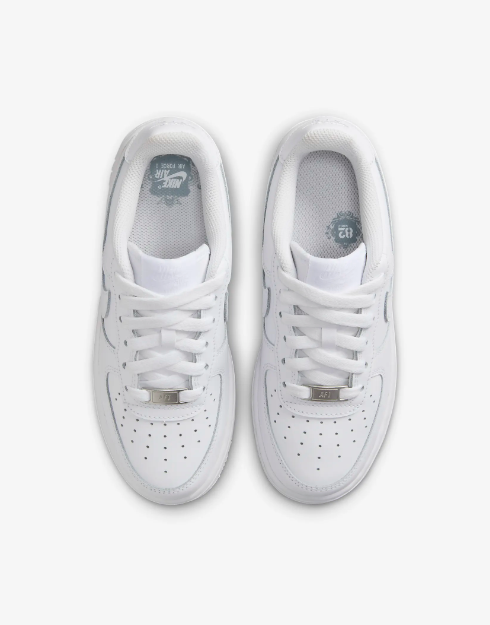 Nike Air Force 1 LE Shoes for teenagers