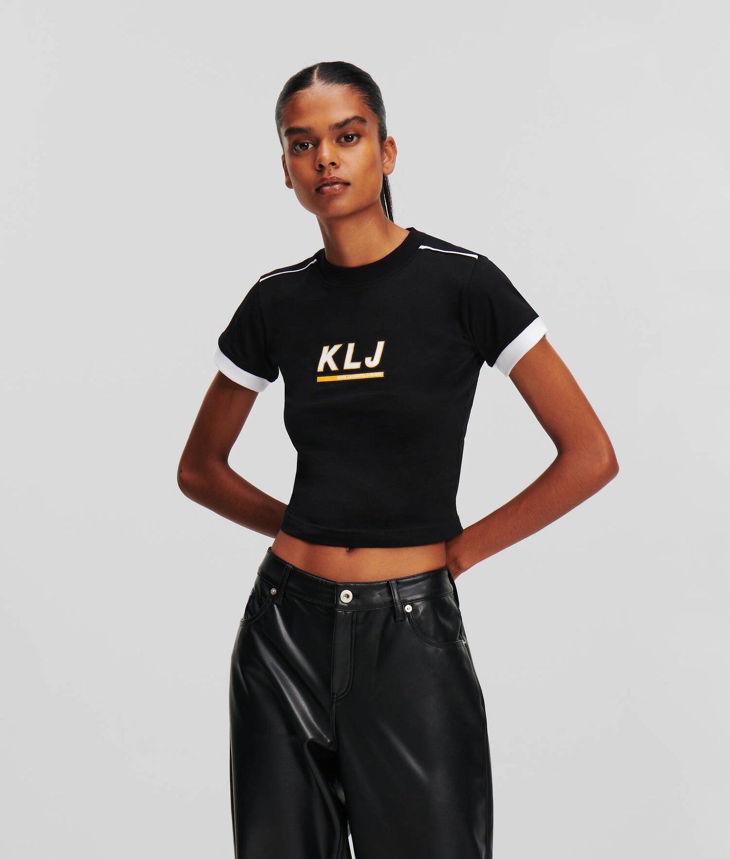 Karl Lagerfeld-T-SHIRT CROPPED INSPIRATION SKATE KLJ