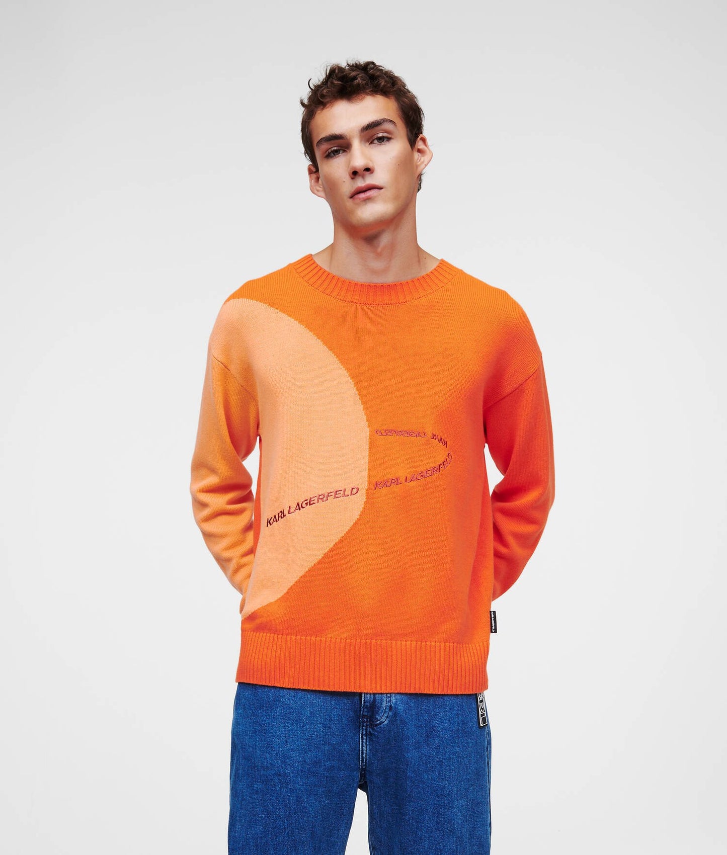 MARS LIGHT SWEATER