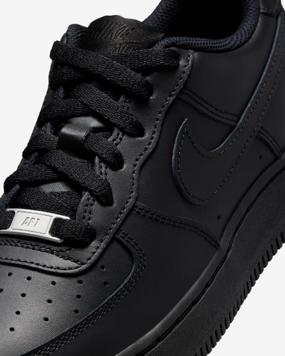 Nike Air Force 1 LE Shoes for teenagers